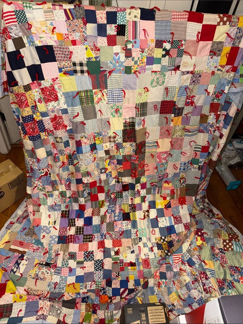 VTG CUSTOM MADE HANDMADE HAND STITCHED ONE OF A KIND GRANDMOTHER QUILT BLANKET